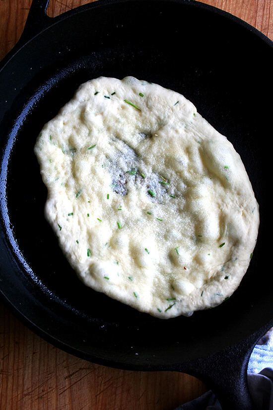 Bacao cooking in pan Bacao煮在锅里