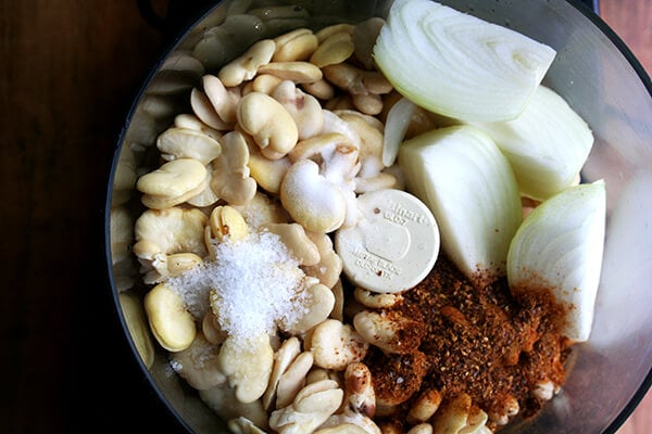 falafel ingredients in cuisinart 沙拉三明治的食材