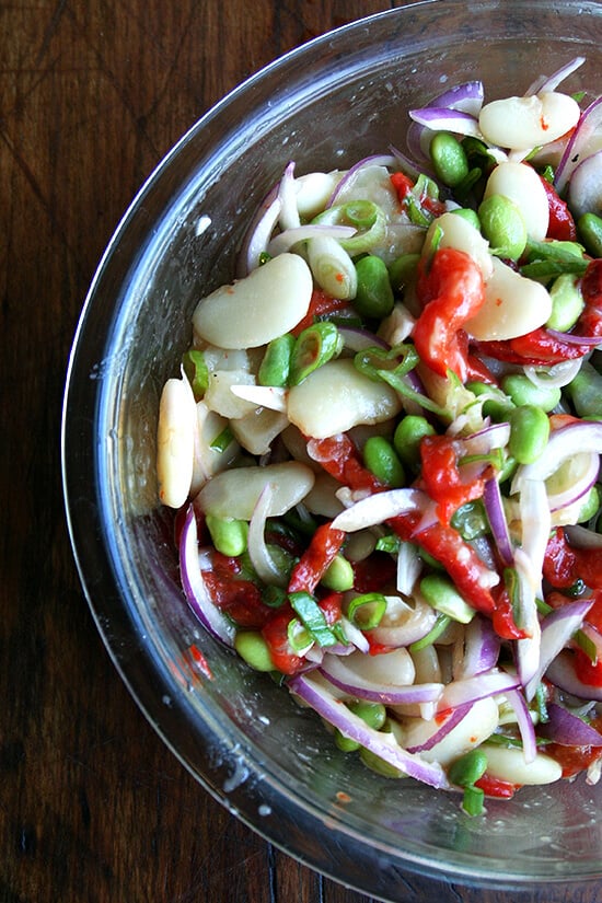 lima bean and roasted red pepper salad 利马豆和烤红辣椒沙拉