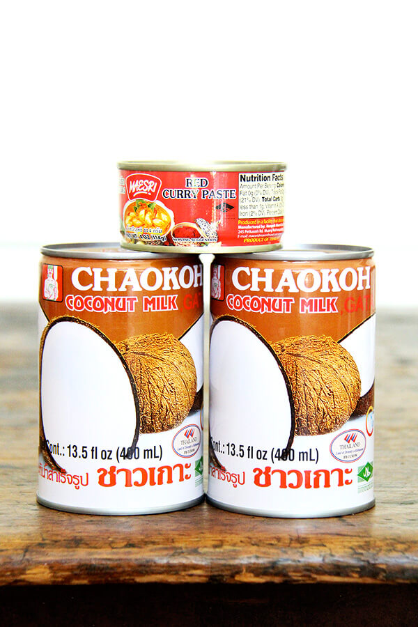椰奶和泰国红咖喱酱