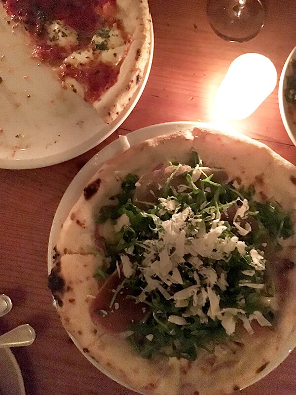 芝麻菜Pizzaiolo吃披萨