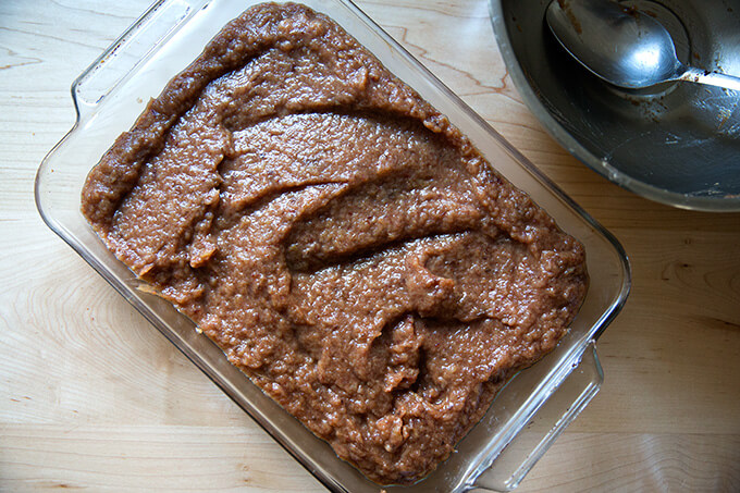苹果和日期,准备煮