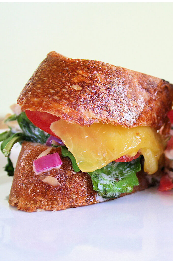 美国的金枪鱼三明治