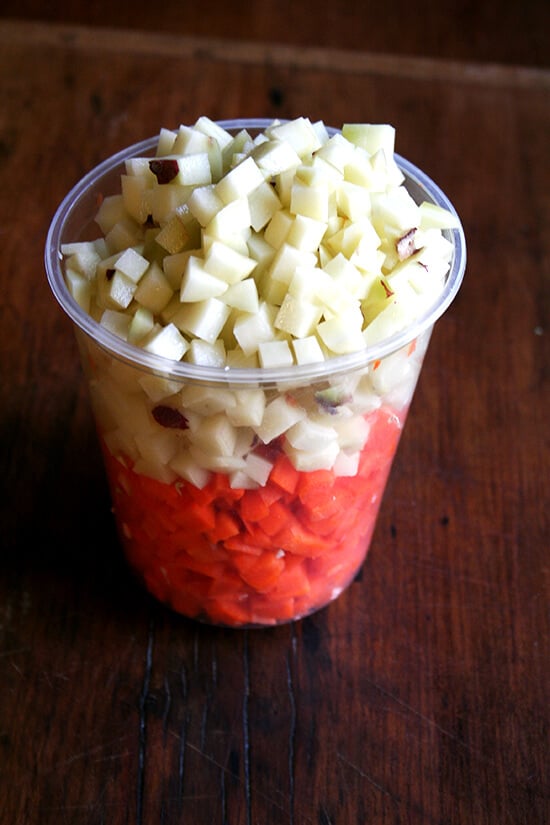 胡萝卜和土豆丁