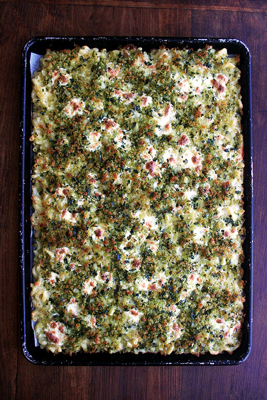 只是烤平底锅mac n奶酪