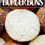 一半蛋糕面包板。