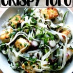 一碗脆豆腐米粉。