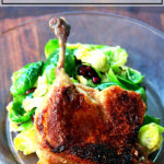 上一盘与骗子的油封鸭沙拉。