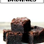 丰富的托盘,fudgy布朗尼。