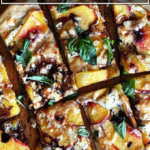 油桃、香和罗勒披萨切成碎片。