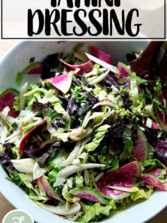 总汇沙拉碗里。